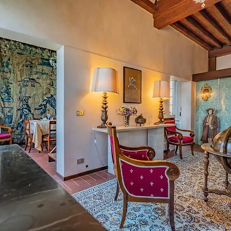 Giudecca Tatil Evi
